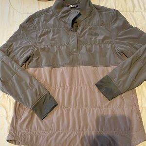 The North Face Women’s Two-Tone Gray Shirt